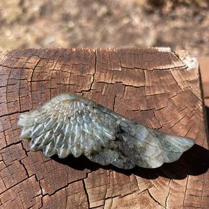 Labradorite crystal Wing carving